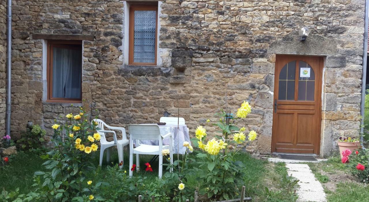 Bed and Breakfast Oniros Neuffontaines Exteriér fotografie